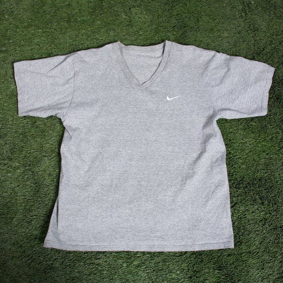 Vintage Nike V-Neck - Picture 1 of 3